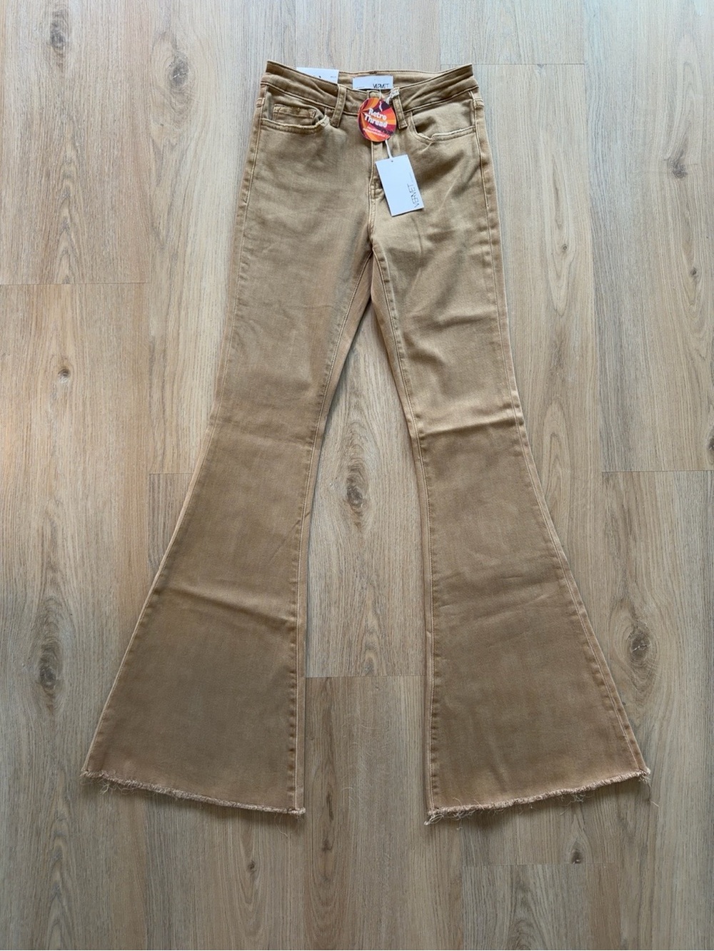 VERVET Bella High Rise Super Flare Jeans Tan Size 25 NWT